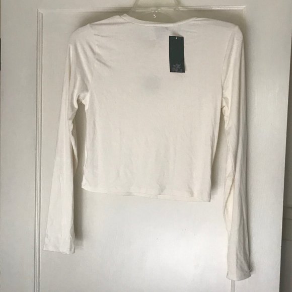 Wild Fable Women's Long Sleeve Rib Fitted Knit Shirt Cream Small New With Tags - Picture 2 of 14